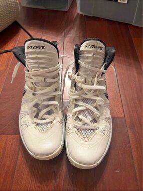 Nike Hyperdunk Basketball Shoes
